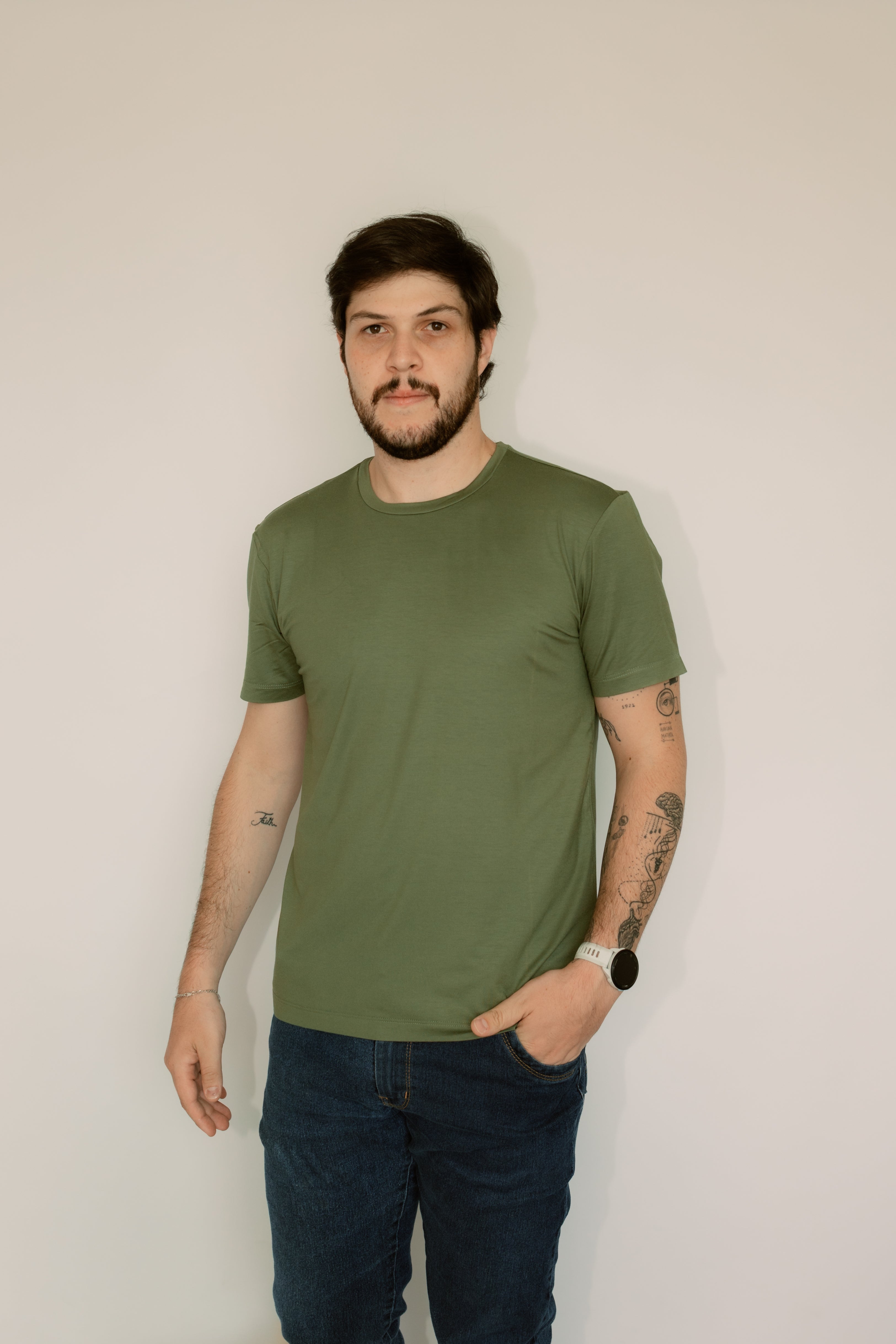 Camisa Gola Redonda Modal