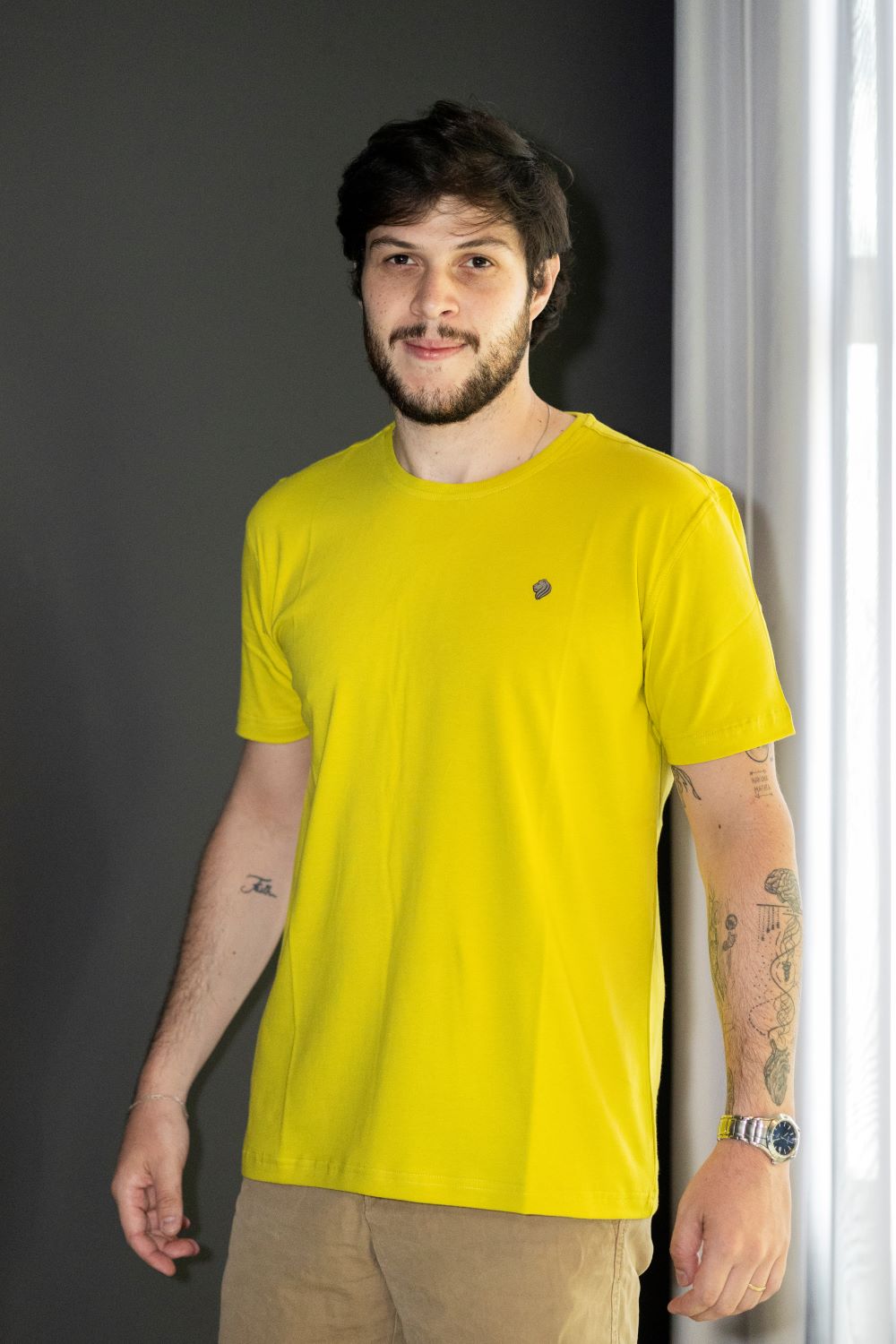 Camisa Gola Redonda Lisa Elastano - Amarelo