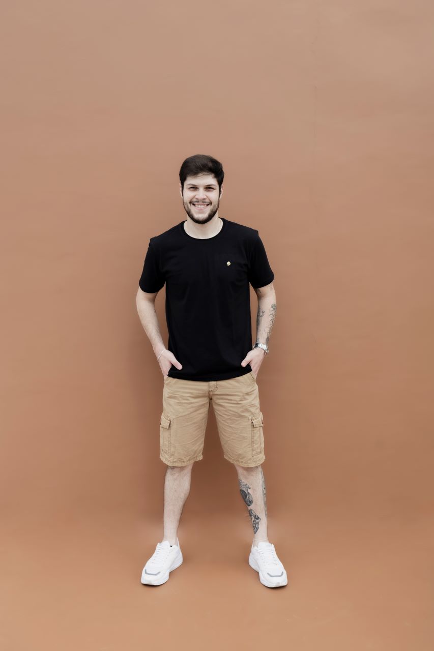 Kit Camisa Polo Estonada + Camisa Lisa Gola Redonda